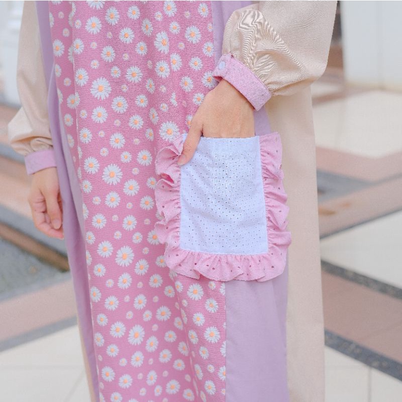 Eleanorre Aiko Abaya Flower Pink Atasan Muslim Wanita