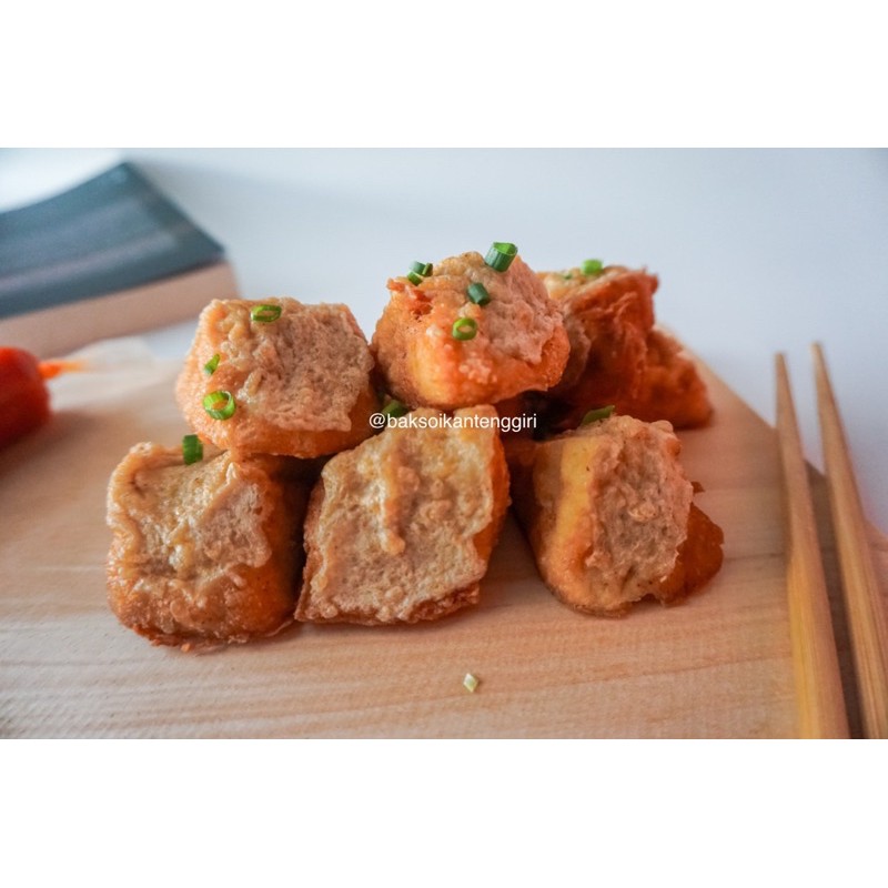 

Tahu Kok / Tahu Goreng Ikan Tenggiri / gorengan