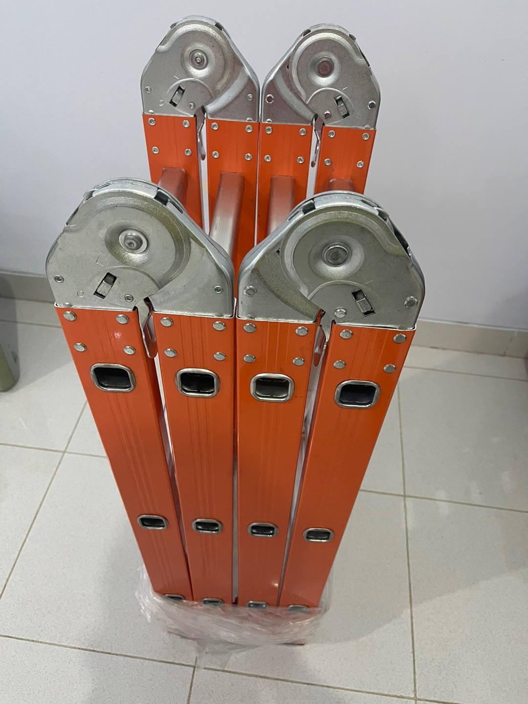 Tangga Bangunan Multifungsi / Multi Purpose Ladder blackfoot 3,47 M