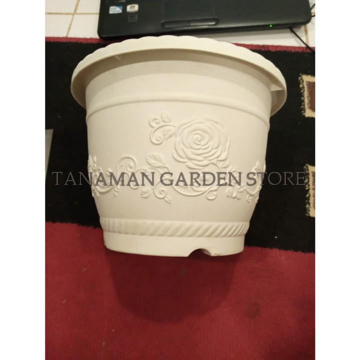 pot putih 20cm / pot shallom 20 / pot putih / pot motif