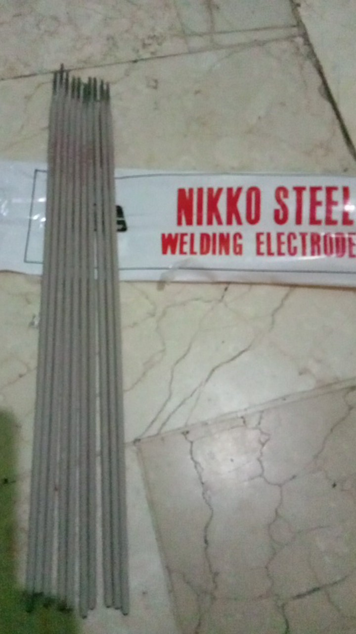 Kawat Las Stainless Nikko Nsn 308 2mm X 300mm  ( 1 Batang )