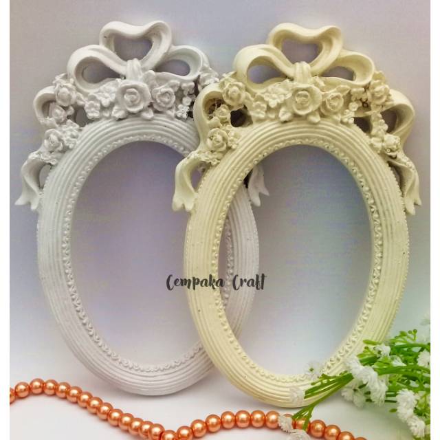 Frame Resin Oval Pita Besar