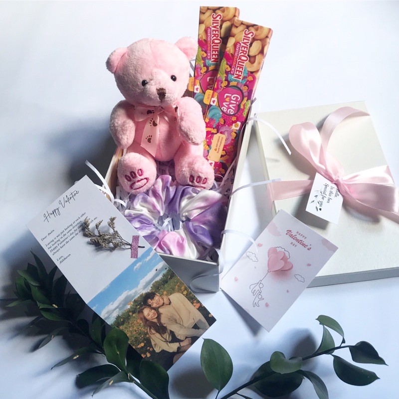 

Ready Kado Valentine / Kado Ulang Tahun / Kado Anniversary / Kado Wedding