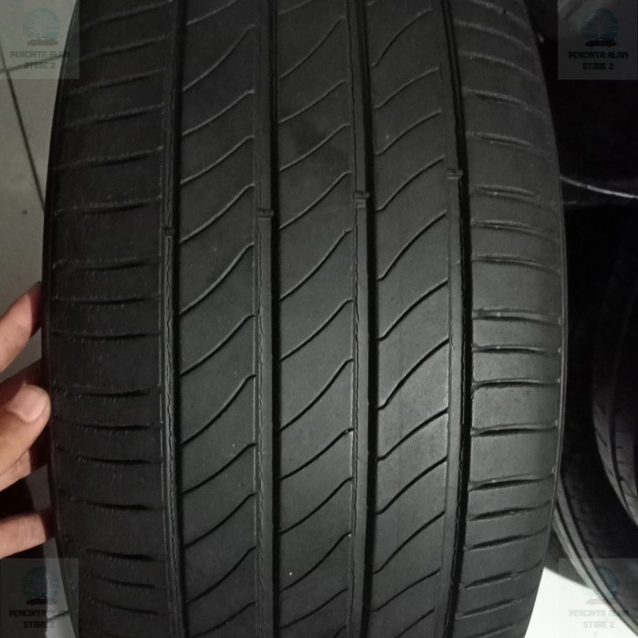Ban mobilBridgestone 205/65R15 205/65/15 r15 r 15 Turanza T005A innova