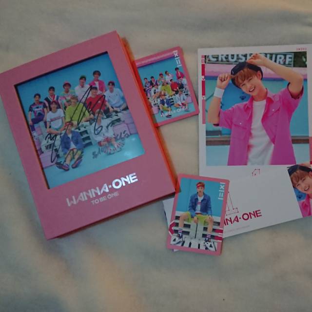 Album wanna one To be One fullset signed