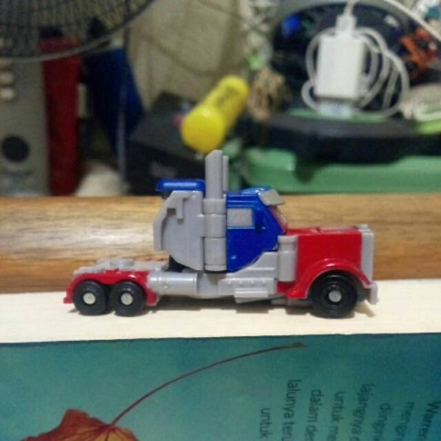 Mini figure Transformer Optimus Prime