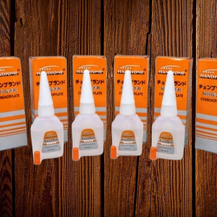 

LEM KOREA HANDSOME LEM SERBAGUNA MULTIFUNGSI POWERGLUE