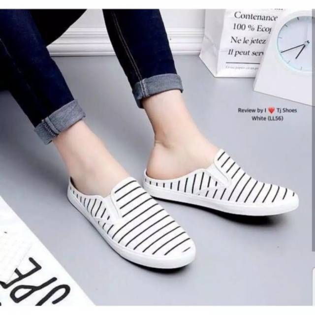 Big Sale] Sepatu Wanita Slipon BLASTERR White AWE15