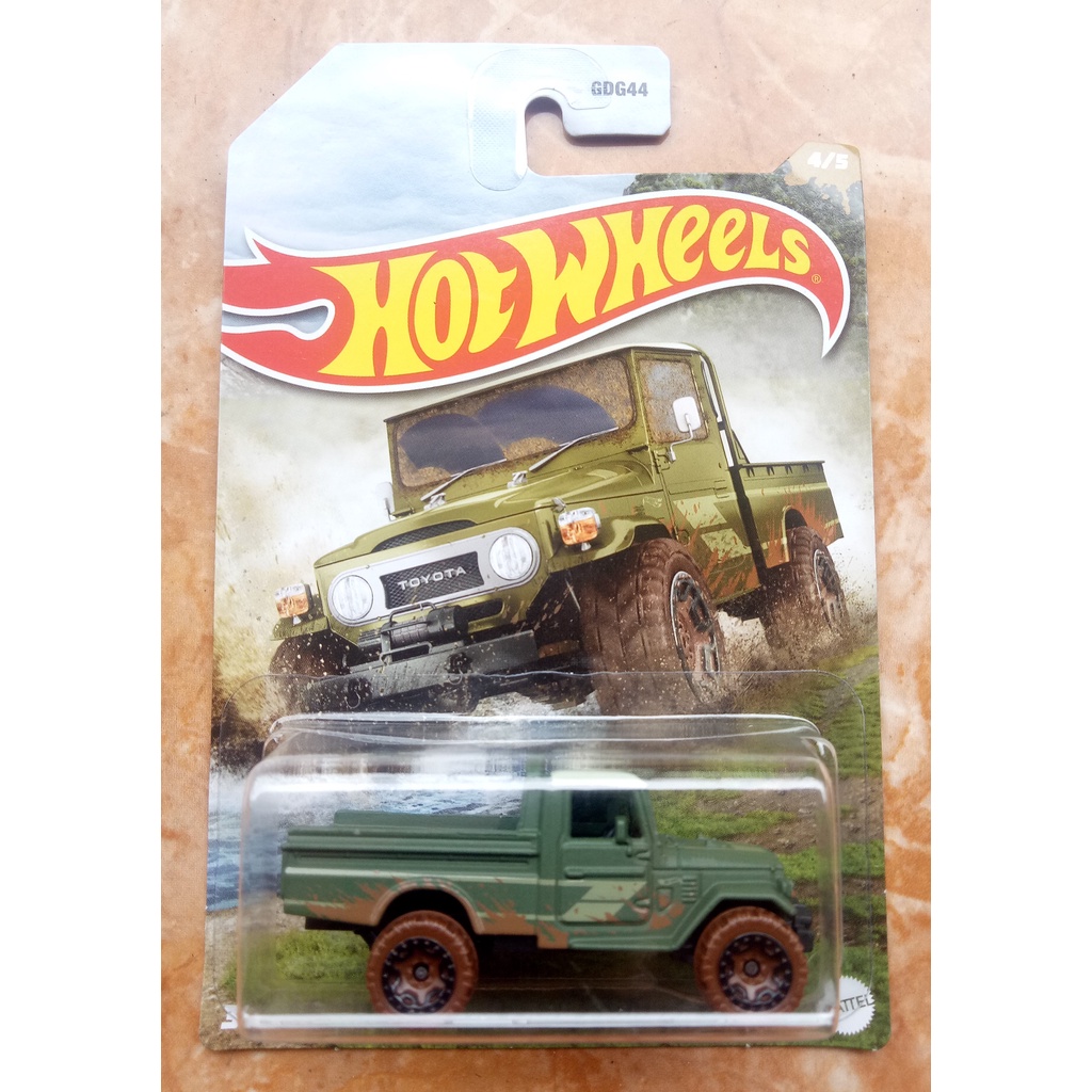 Hot Wheels Toyota Land Cruiser Mud Runners