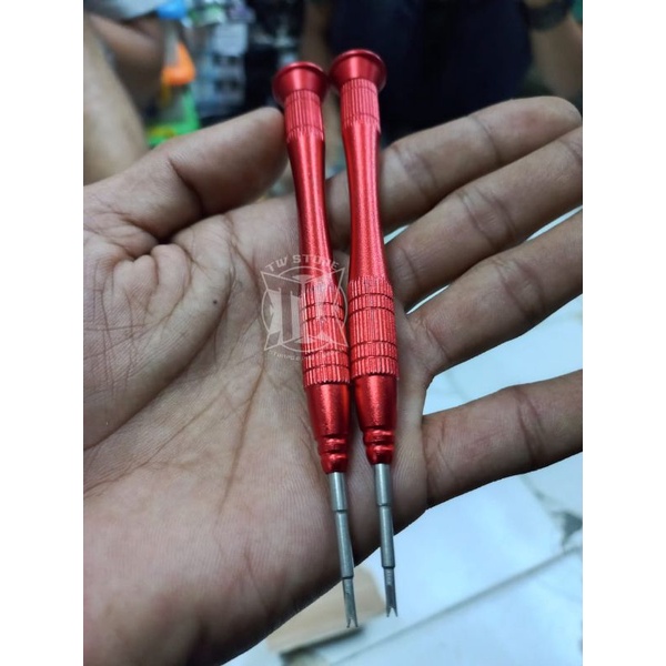 Obeng jam tangan hublot pembuka baut jam hublot