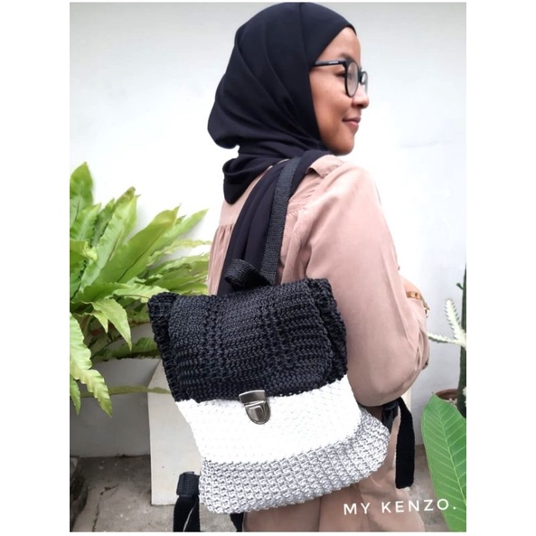 TAS RANSEL RAJUT WANITA