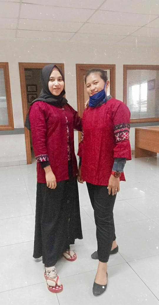 Aska Couple, Batik Couple Keluarga|| Sarimbit Keluarga Motif Mega Mendung Merah Terbaru