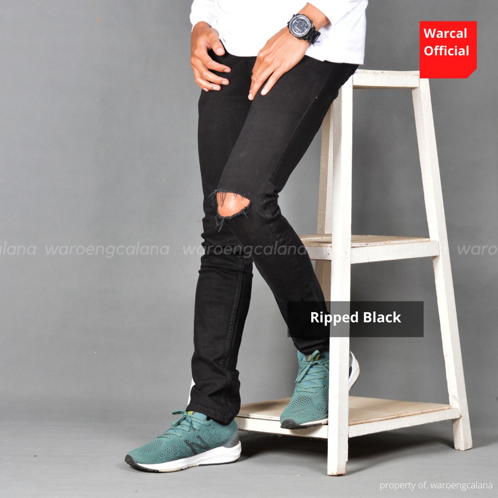 Celana Panjang Jeans Sobek Ripped Black