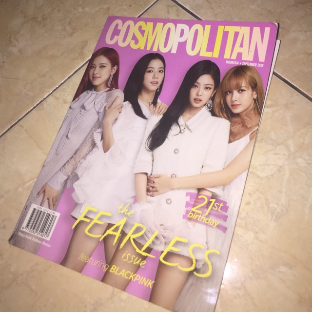 COSMOPOLITAN MAGAZINE BLACKPINK (UNSEALED)