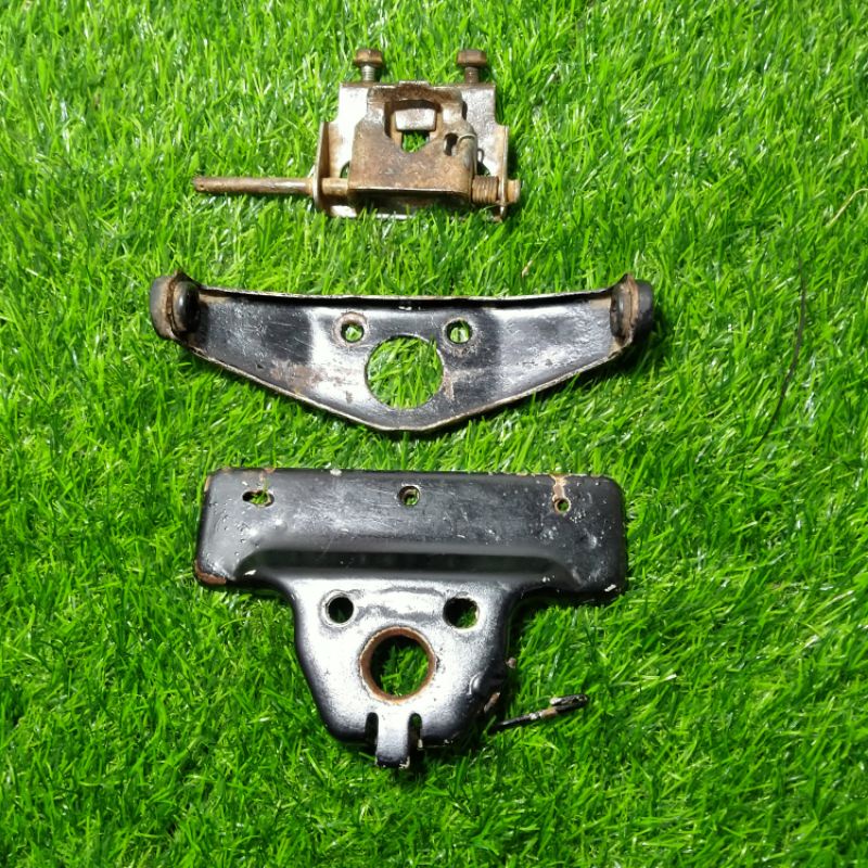 Breket Pangkon jok Honda Prima kunci jok sadel Honda Astrea Prima Astrea Star original