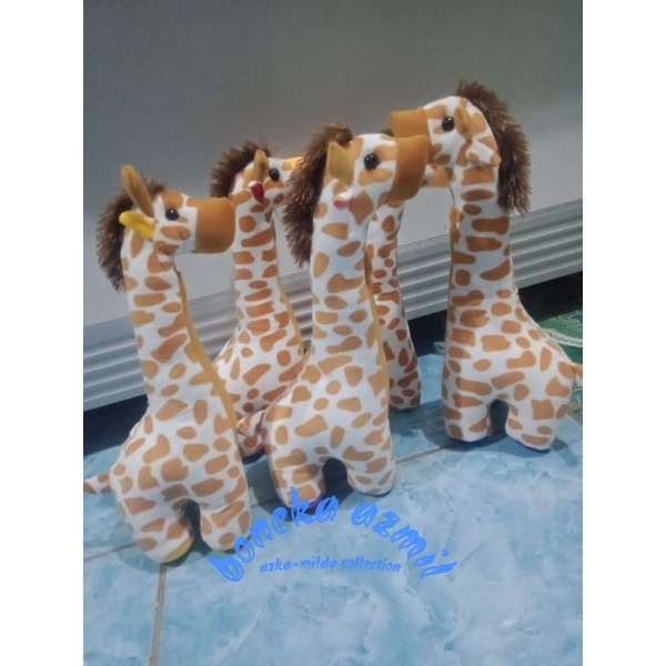 Boneka jerapah lucu terlaris size s