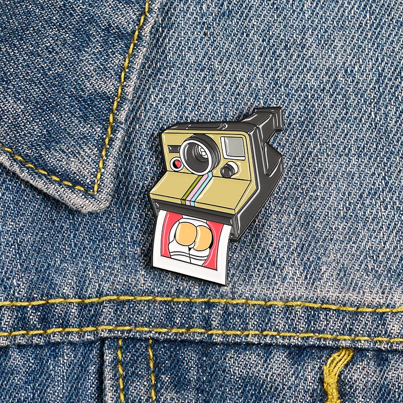 Bros Pin Enamel Bentuk Kartun Kamera Fotografi Warna Merah Hijau Abu-Abu Bahan Alloy Untuk Hadiah