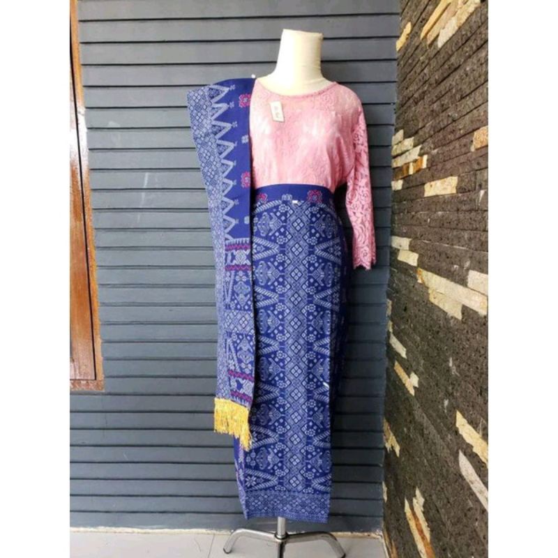 Rok selendang siap pakai