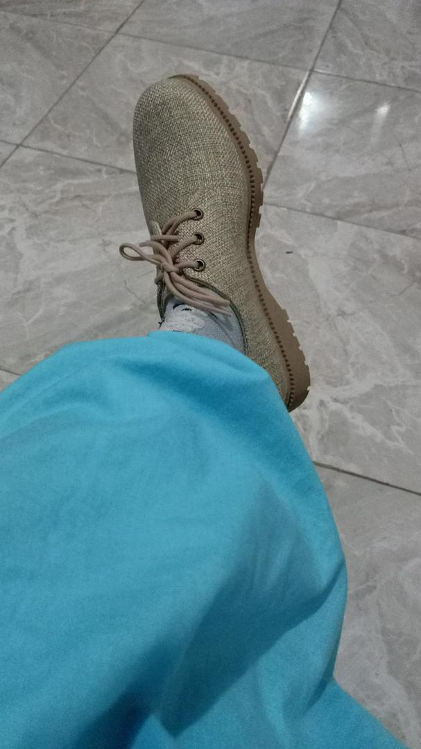 Khakikakiku Mia Biscuit