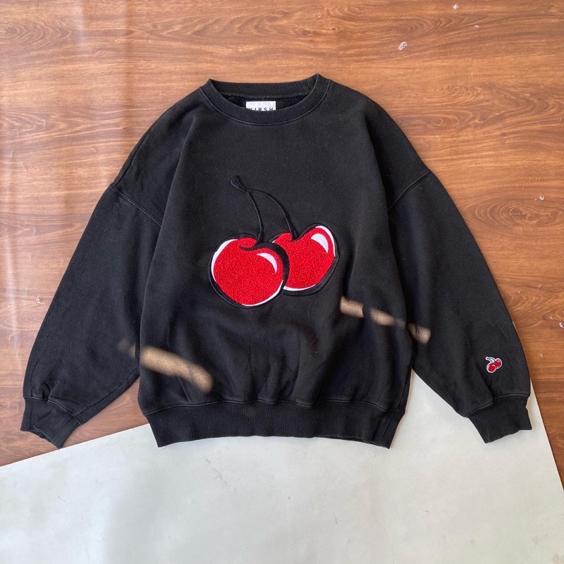 Kirsh cherry logo crewneck second