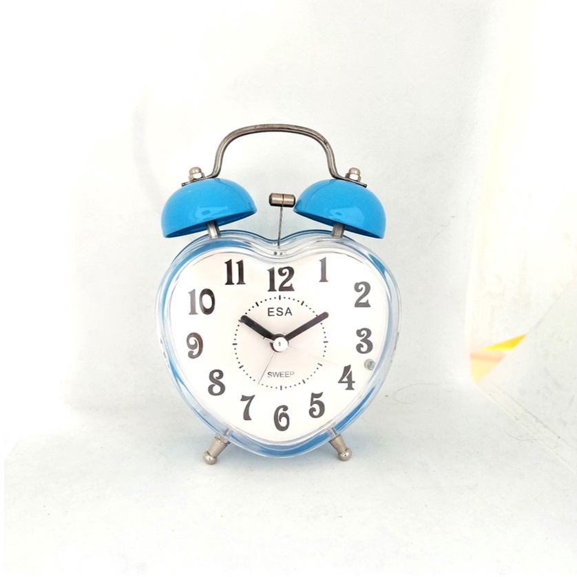 Jam Weker Kring Bentuk Hati 16cm Free Baterai Warna Silver