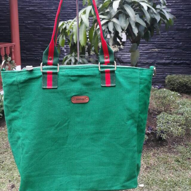 

happy green canvas