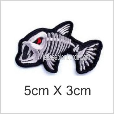 Emblem Badge Bordir Ikan Piranha ukurannya : 5cm X 3cm