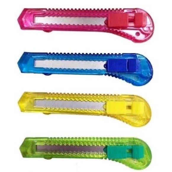 Cutter Besar Pisau Bening Big Knife Plastik Kuat Murah Tajam Sharp Strong Durable High Quality HQ