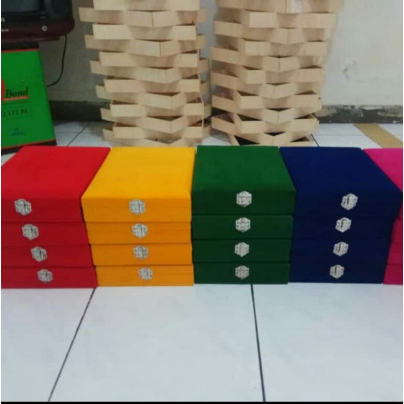 

Bok Khusus ukuran 24x14x4