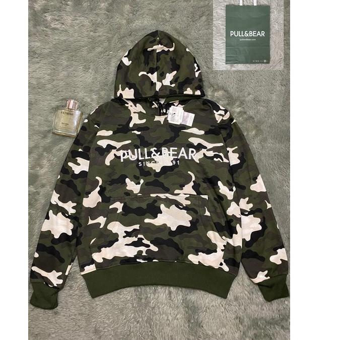 Koleksi Terbaru.. FREE PAPER BAG JAKET HOODIE PULL & BEAR LORENG CAMO IMPORT / SWEATER PULL AND BEAR