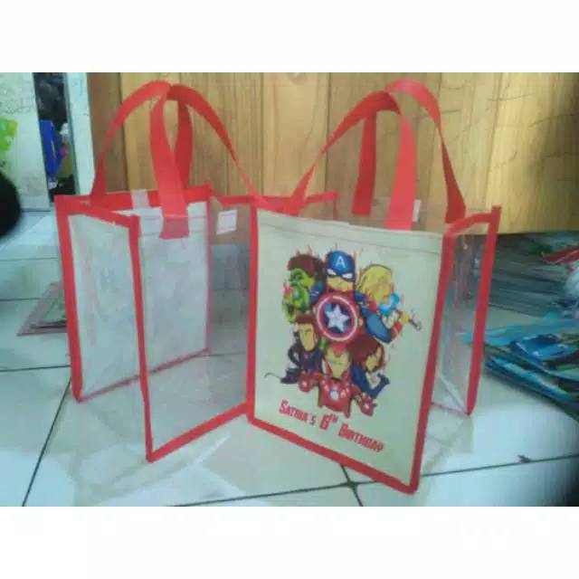 

Tas souvenir ulang tahun full mika printing