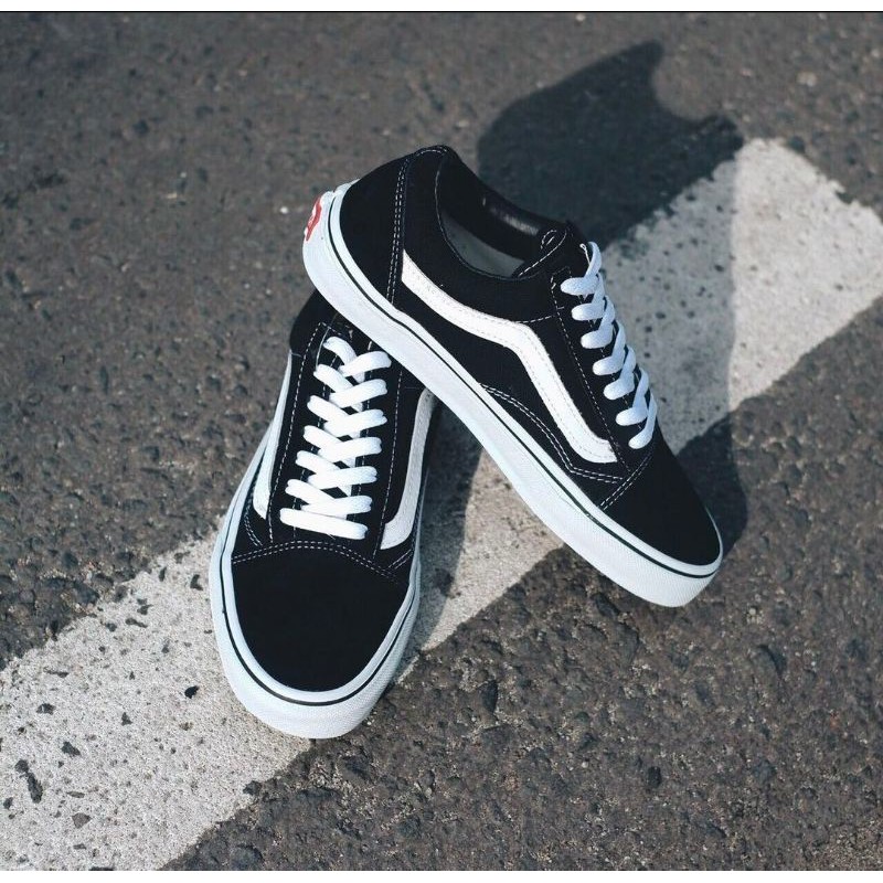Sepatu Vans Old School