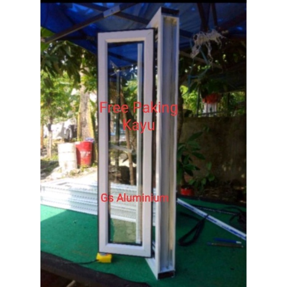 Jendela aluminium kaca dan kusen free paking kayu