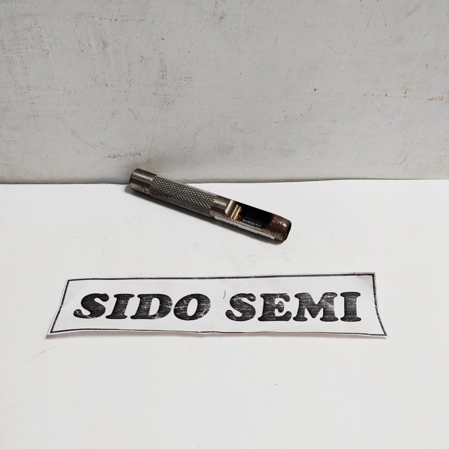 

Plong Streng / Alat Pembuat Lubang Streng 3 / 8