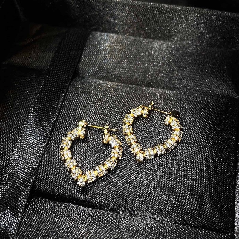 Fashion Bamboo Joint Color Matching Diamond Love Heart Stud Earrings