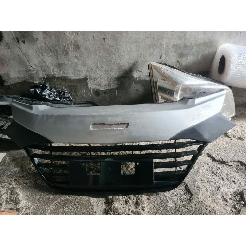 Grill Honda HRV Variasi