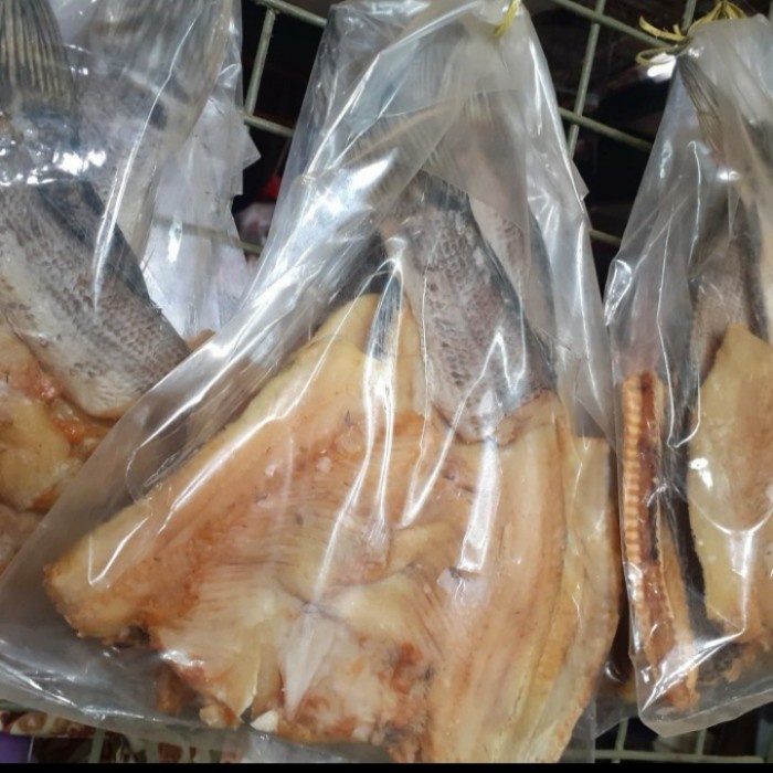 

Ikan Gabus Banjar Ukuran Gede Daging Mentah Kering 500 gr