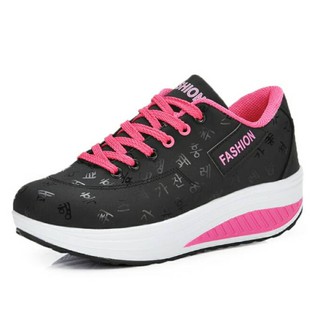 SNEAKERS WANITA HITAM SIMPLE JAMAN  NOW  CASUAL IMPORT RA 02 