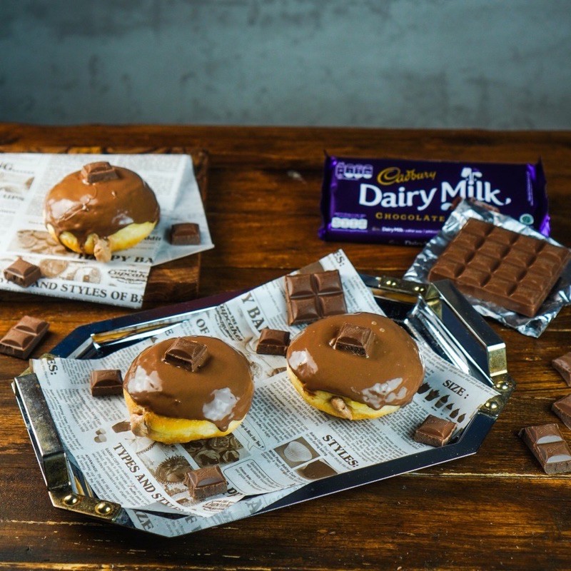 Cadburry Doughnut Bittersweet by Najla Semarang