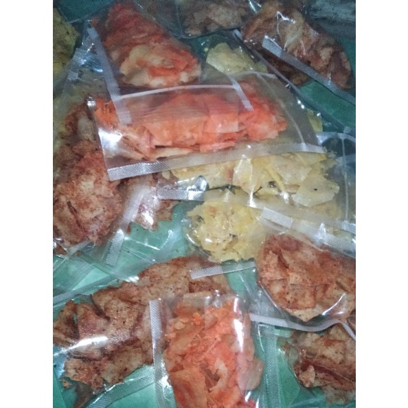 

cemilan keripik lumpia 3pcs