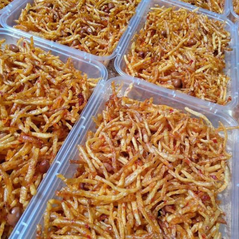 Kentang Mustofa kentang goreng 150gr memakai bumbu rahasia