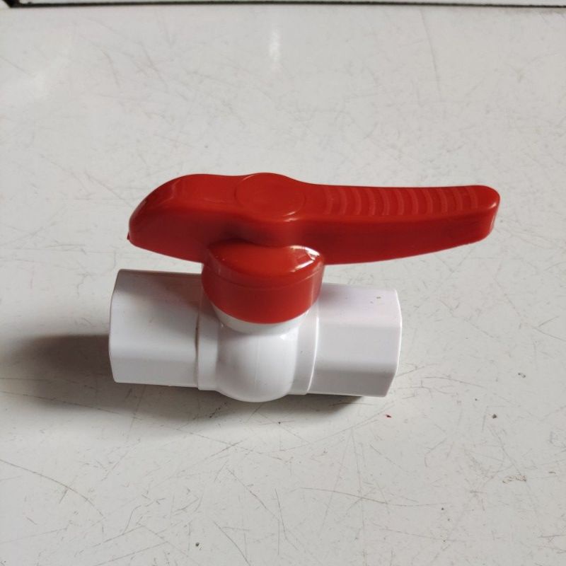 ball Valve PVC 1/2&quot; camel putih / ball Valve PVC camel 1/2&quot;