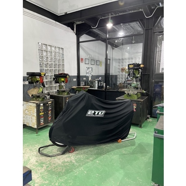 SARUNG MOTOR COVER DUST PREMIUM 2TC NINJA PCX N MAX AEROX NSR ZX25R POLYESTER INDOR