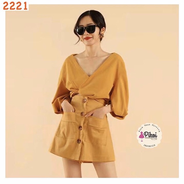 Blouse crop lucu murah / blouse korean style / blouse bangkok ready / blouse putih pantai lucu /2221