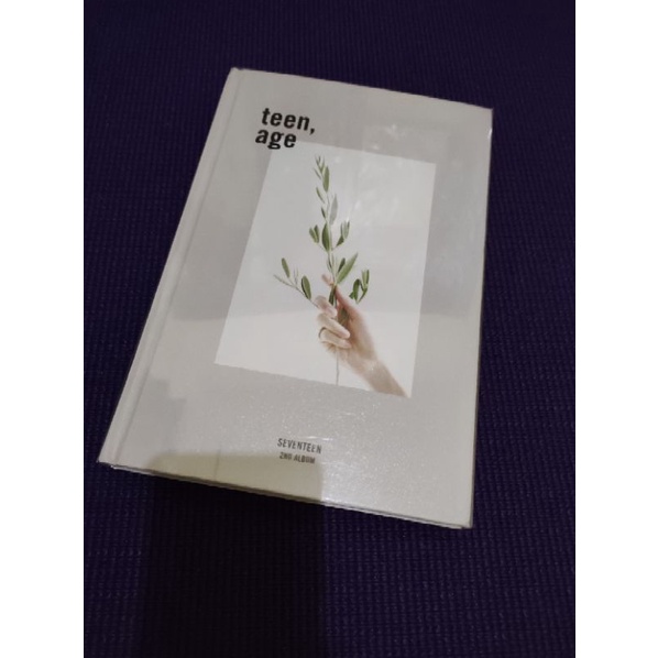 (BOOKED) ALBUM TEEN AGE SEVENTEEN (WHITE VERSION)