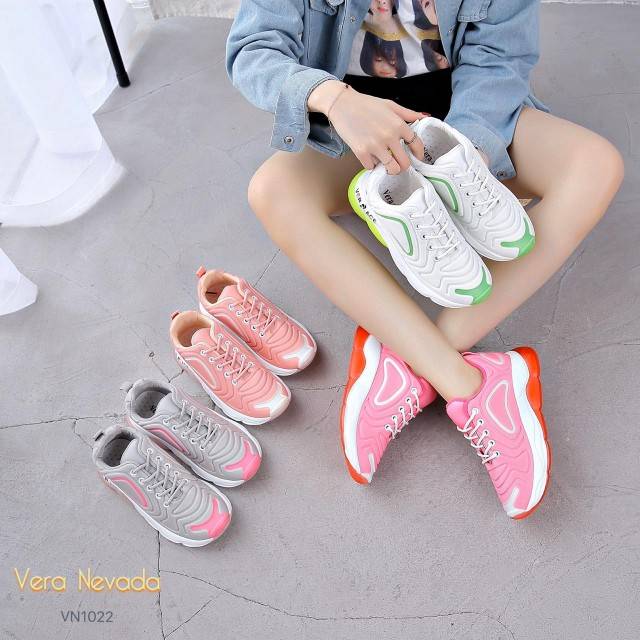 Sneakers Vera Nevada VN1022