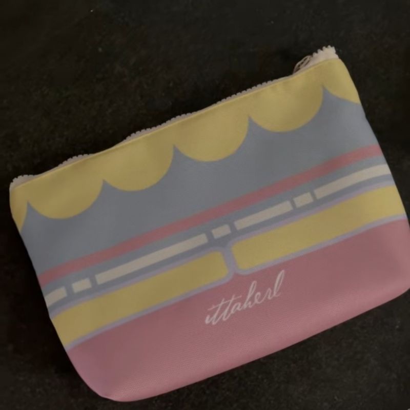 Ittaherl Gio Rien Love Letter Pouch