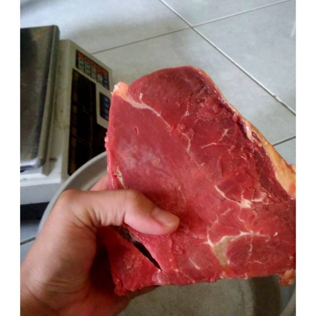 

Daging sapi rendang / rump / Blade 1 kg