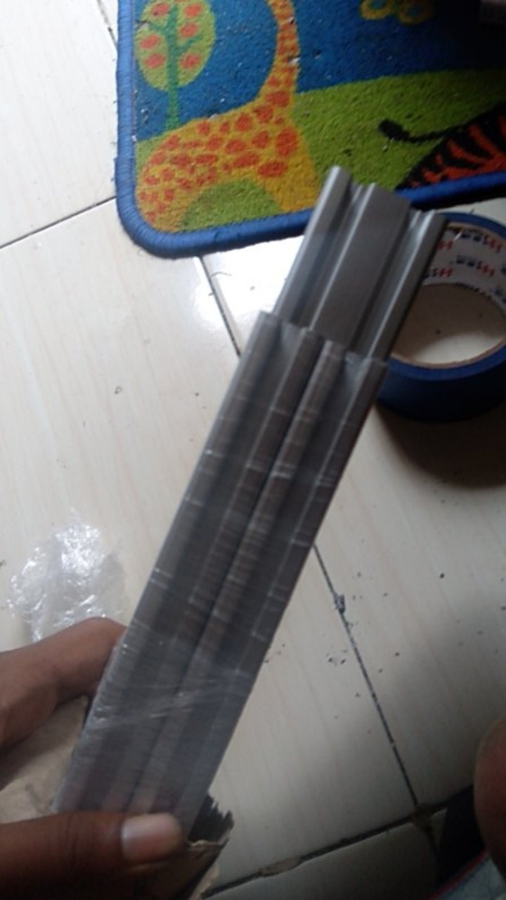 Aluminium Profile 2040, P =  1 Cm