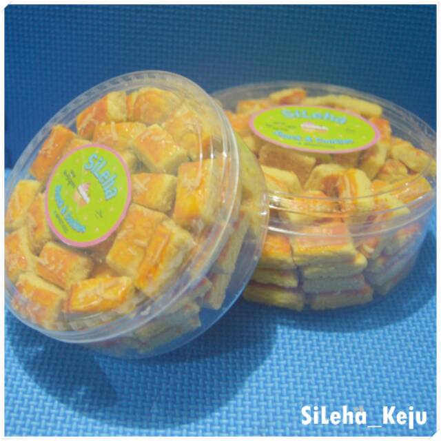 

Kue Kering Lebaran Halal Renyah Lezat (Kue Keju)